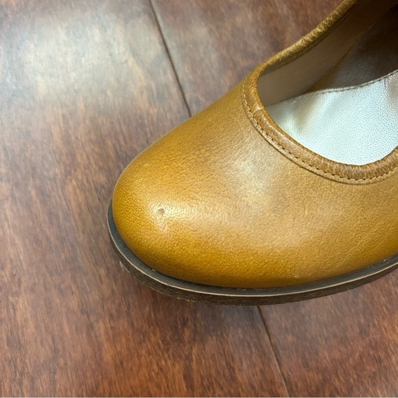 Diversity in Unity Whimsigoth Floral Applique Brown Leather Shoes, Size 8-8.5 - Picture 8 of 16